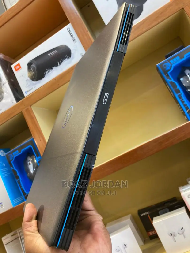 New Laptop 16GB Intel Core I7 SSHD (Hybrid) 512GB