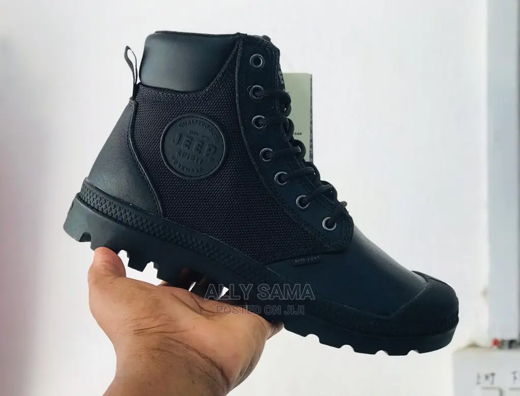 Palladium Jeep Black