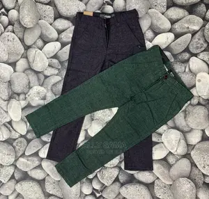 Staff Jeans