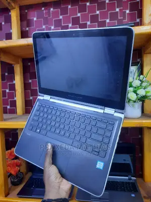 Laptop HP Pavilion X360 14 8GB Intel Core I5 HDD 1T