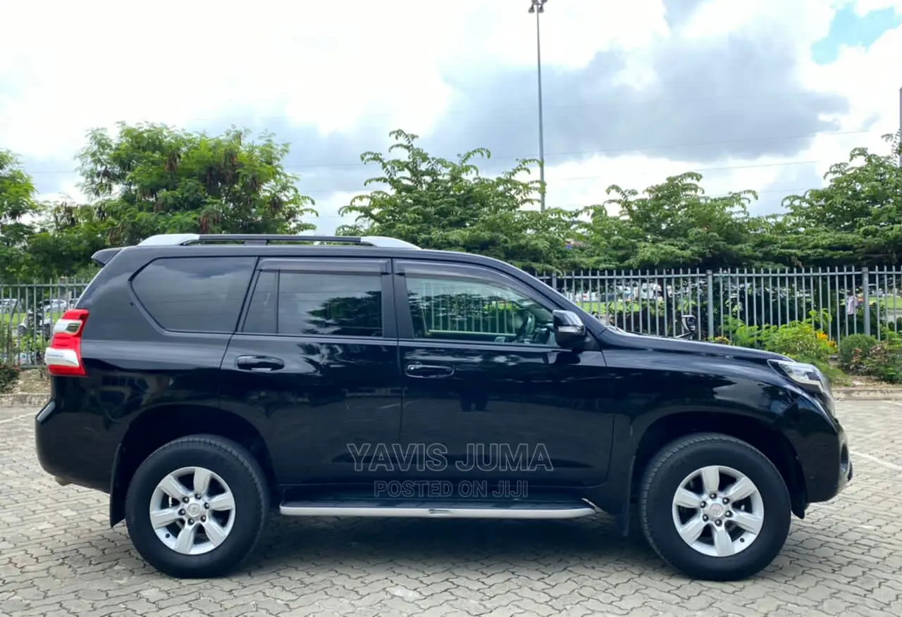 Toyota Land Cruiser Prado 2015 Matt Black