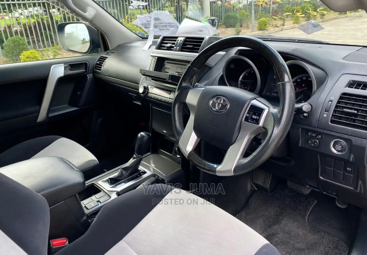 Toyota Land Cruiser Prado 2015 Matt Black