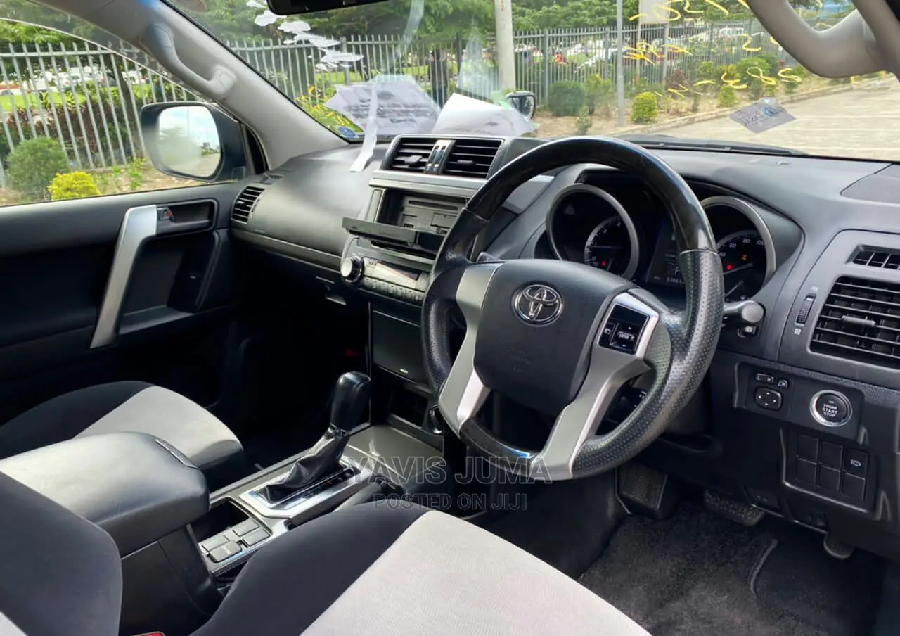 Toyota Land Cruiser Prado 2015 Matt Black