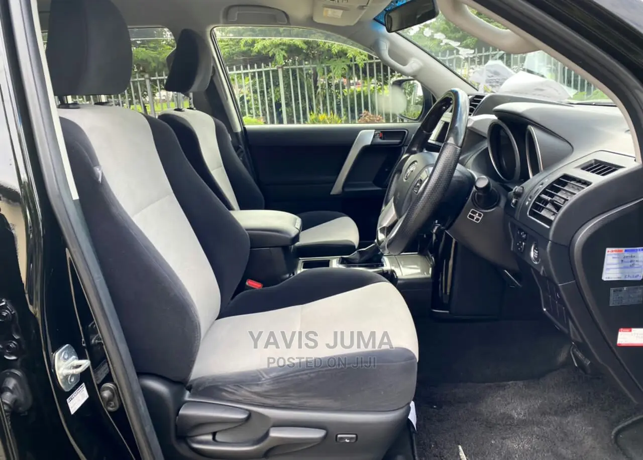 Toyota Land Cruiser Prado 2015 Matt Black