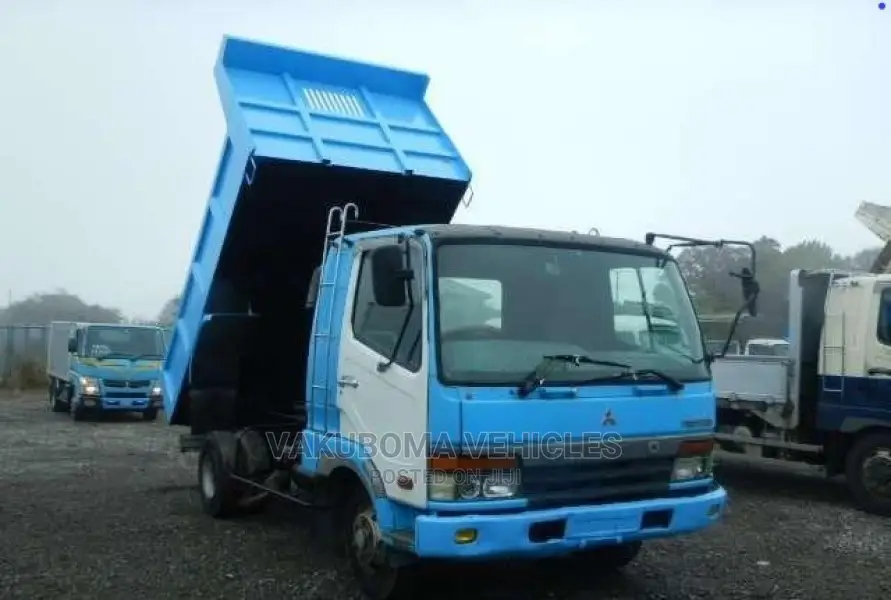Fuso Fighter Truck
