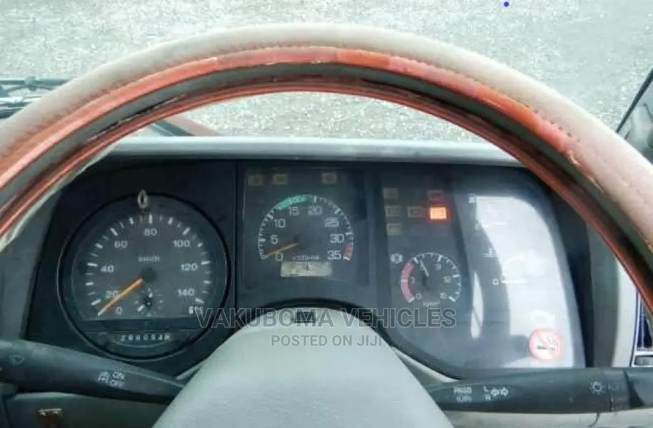 Fuso Fighter Truck