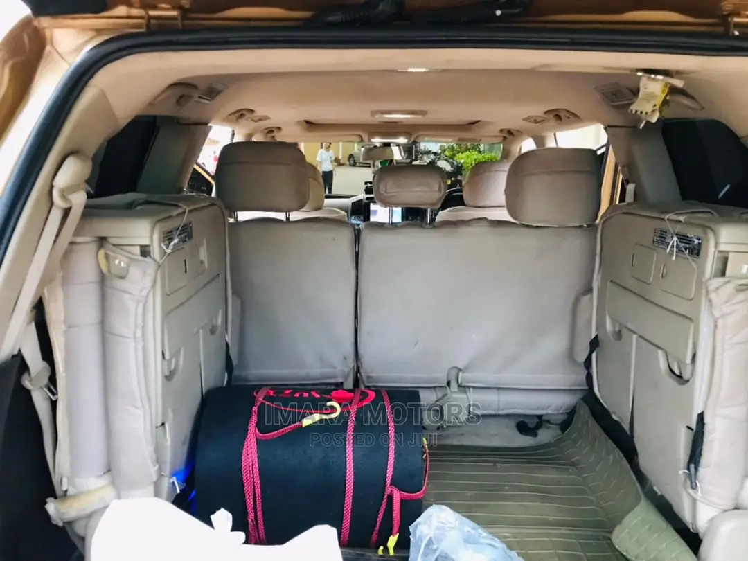Toyota Land Cruiser 2008 Gold