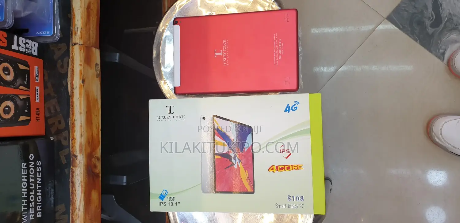 New Tablet 32 GB Red