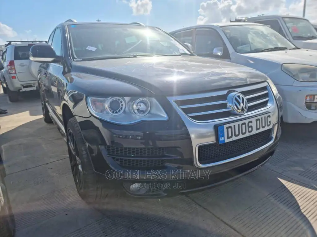 Volkswagen Touareg 2008 Black