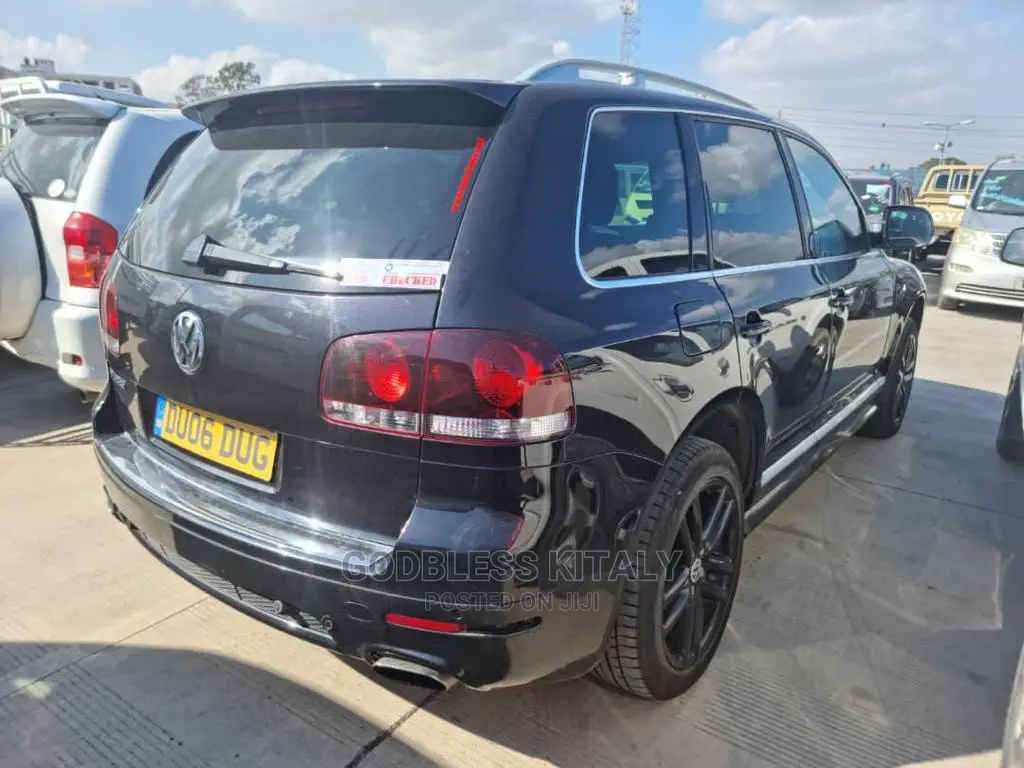 Volkswagen Touareg 2008 Black
