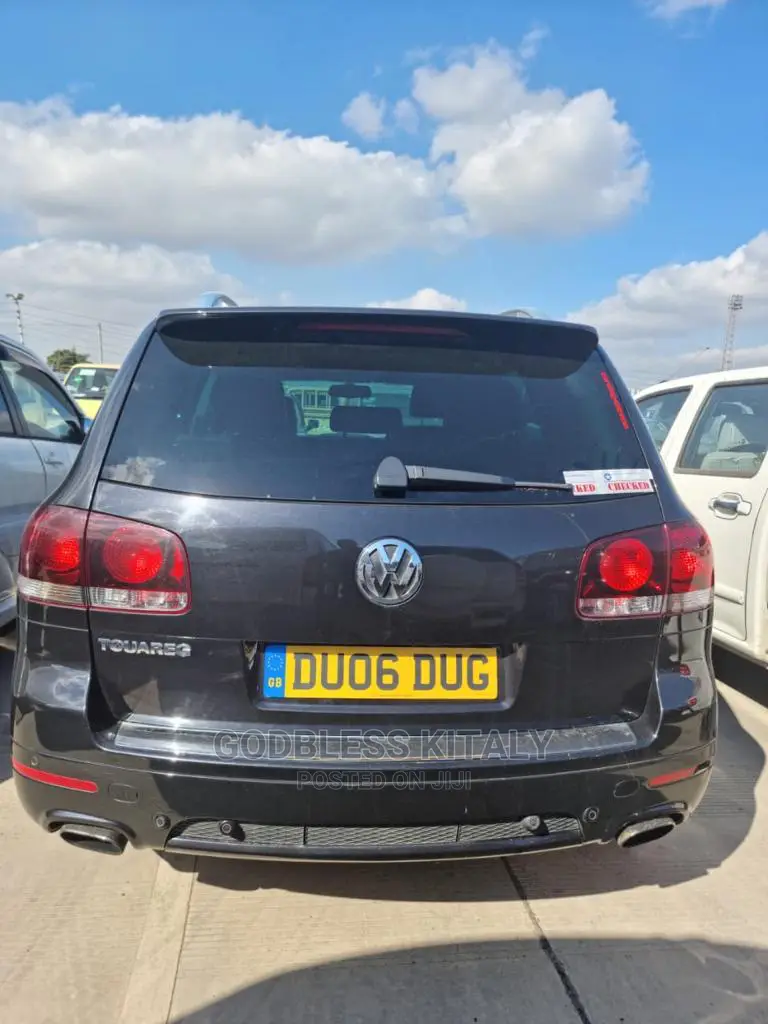 Volkswagen Touareg 2008 Black