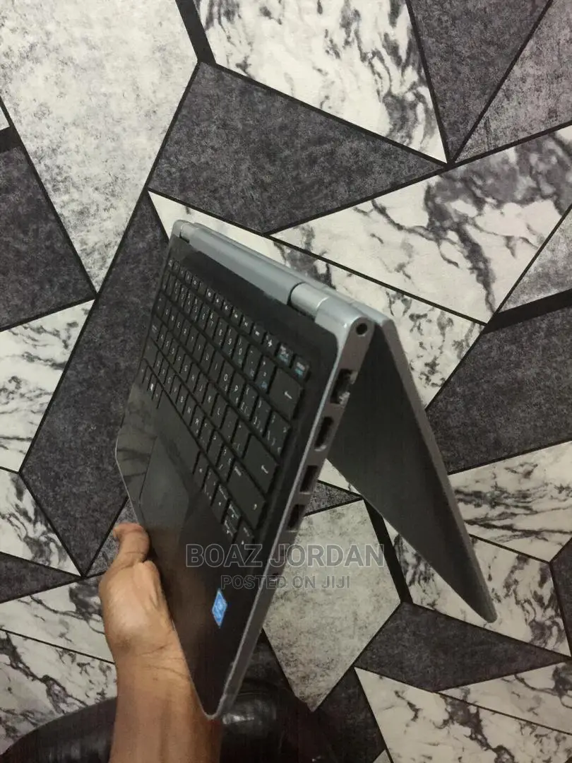 New Laptop HP Pavilion 15 4GB Intel HDD 500GB