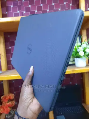 Laptop Dell 8GB Intel Core i5 HDD 1T