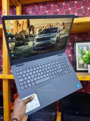 Laptop Dell 8GB Intel Core i5 HDD 1T