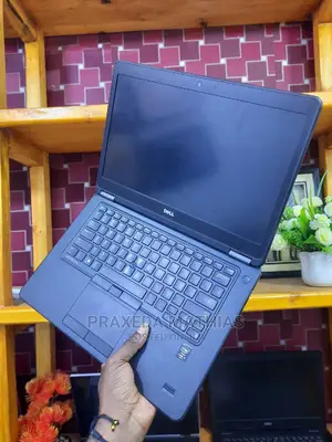 Laptop Dell Latitude E7450 8GB Intel Core I5 HDD 500GB