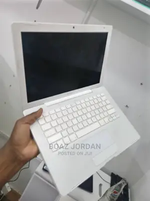 Laptop Apple MacBook 2009 4GB Intel Core 2 Duo HDD 500GB