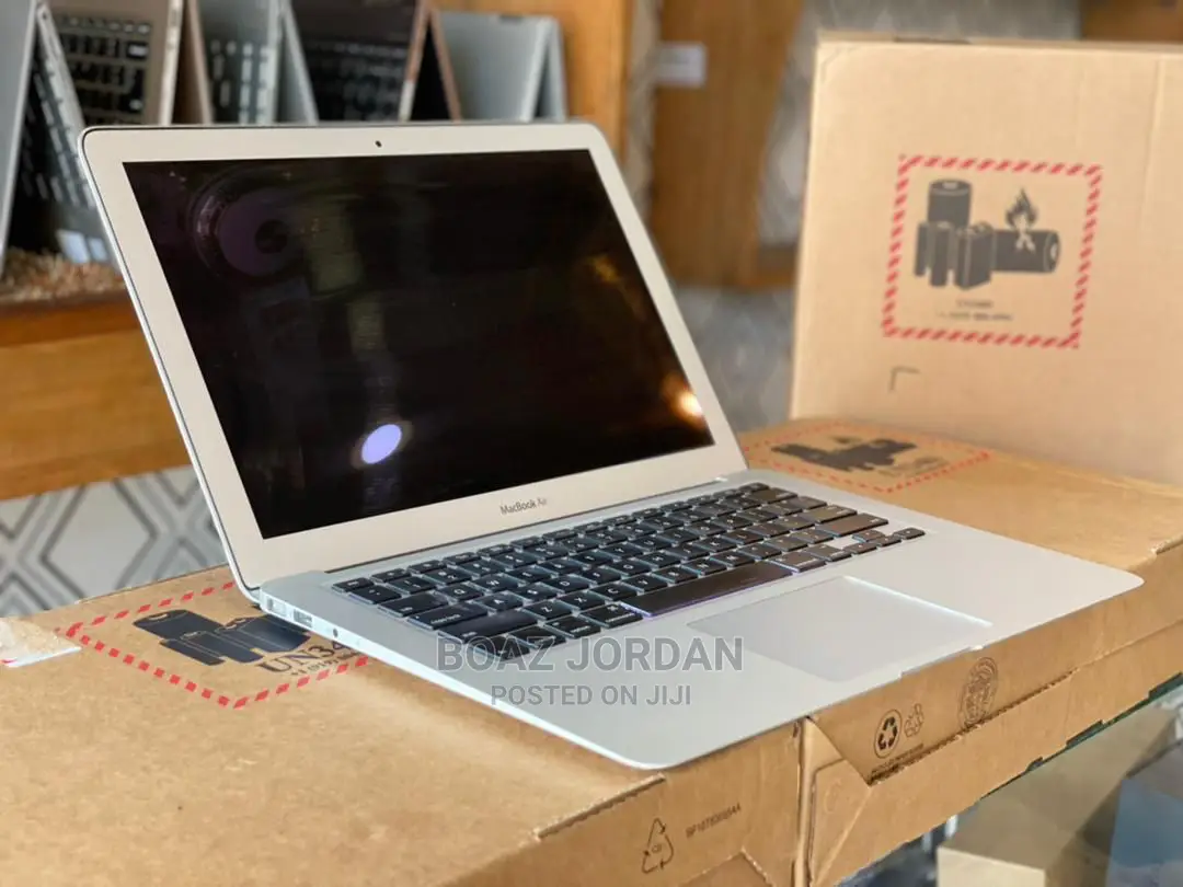 New Laptop Dell XPS 13 9350 8GB Intel Core I5 SSD 256GB