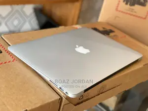 New Laptop Apple MacBook 2013 4GB Intel Core I5 SSD 128GB