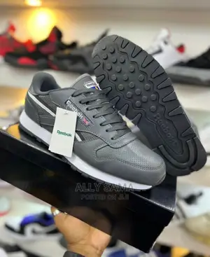 Reebok Black