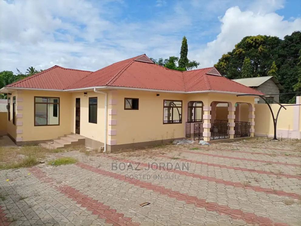 Furnished 3bdrm House in Boaz Mwakyembe, Kinondoni for Sale