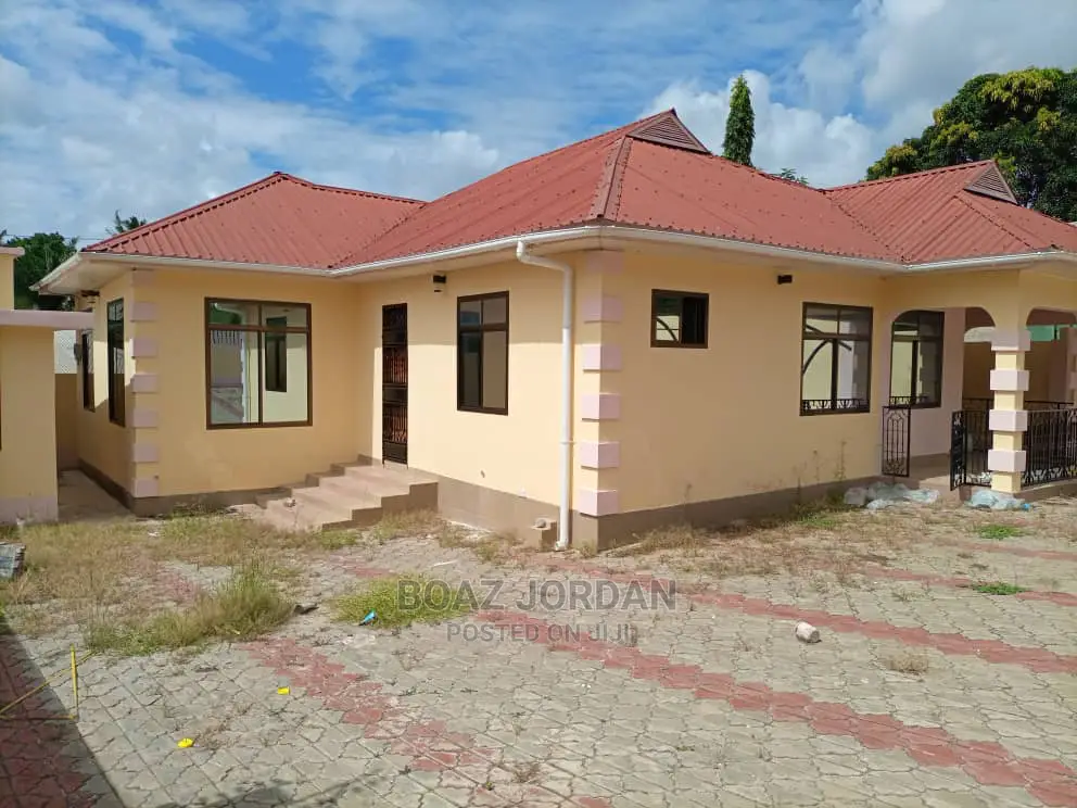 Furnished 3bdrm House in Boaz Mwakyembe, Kinondoni for Sale