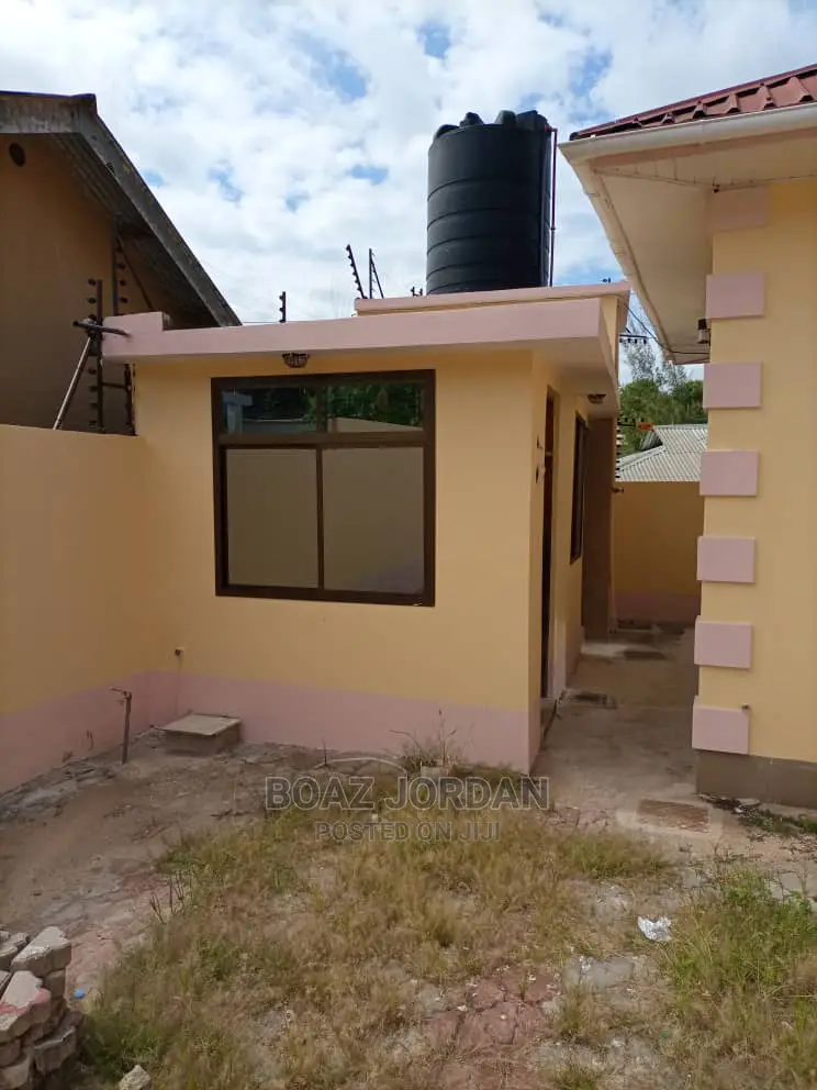Furnished 3bdrm House in Boaz Mwakyembe, Kinondoni for Sale