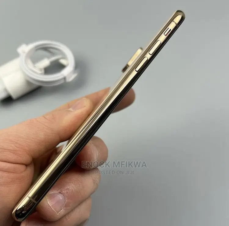 Apple iPhone XS Max 64 GB Gold