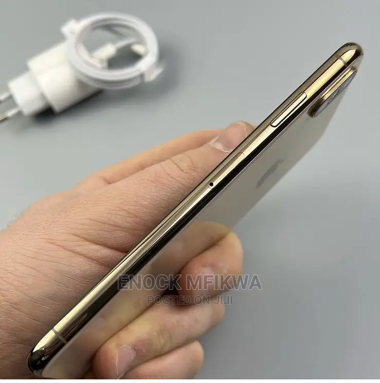 Apple iPhone XS Max 64 GB Gold