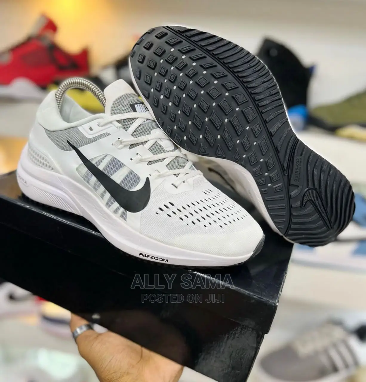 Lady's Nike Zoom
