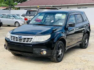 Subaru Forester 2011 Black