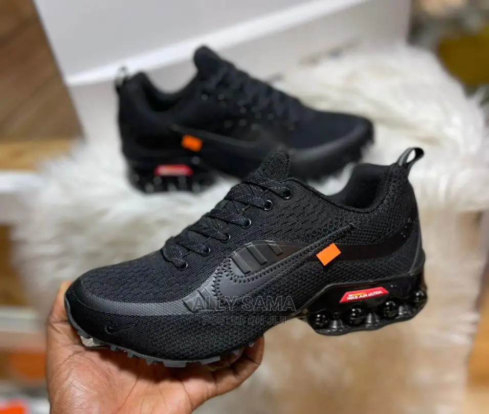 Nike Ultra Black