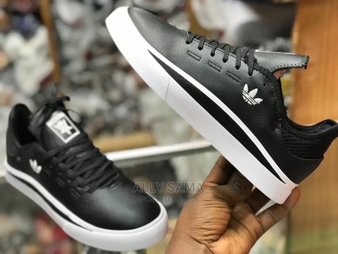 Adidas Black White