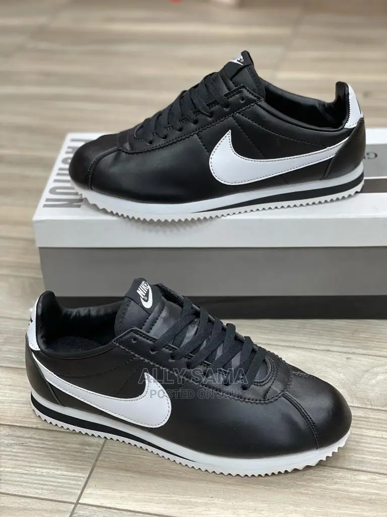 Nike Black Gold