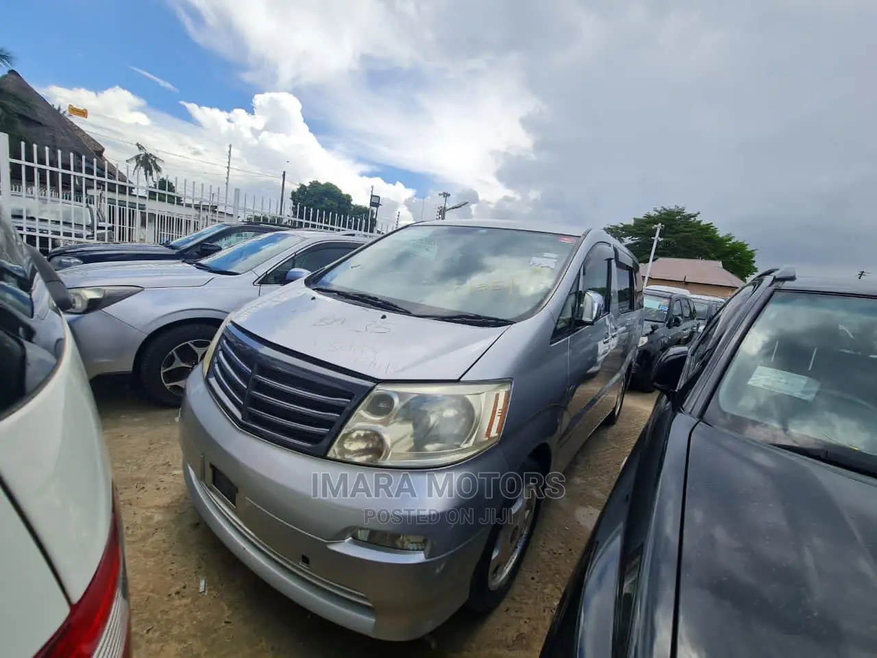 Toyota Alphard 2004 Silver