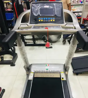 Treadmill (Weight Capacity 140kg)