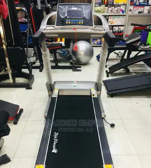 Treadmill (Weight Capacity 140kg)