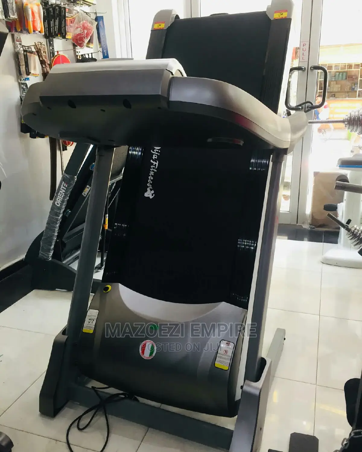 Treadmill (Weight Capacity 170kg)