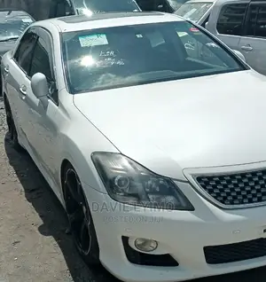 Toyota Crown 2008