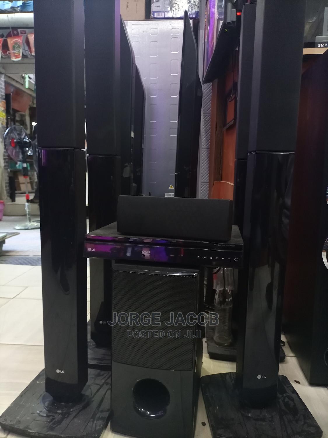 LG Homethietre 500 Watts in Ilala 