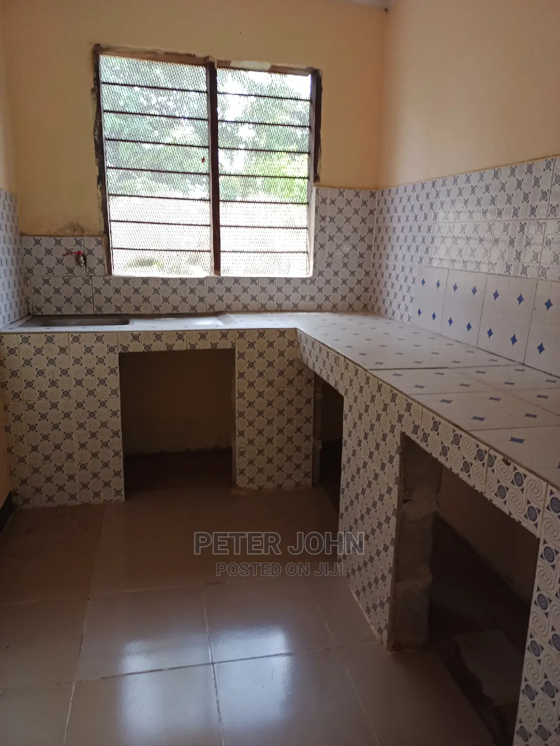 3bdrm Apartment in Kimara for rent
