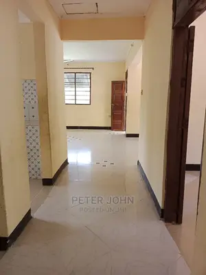 3bdrm Apartment in Kimara for rent