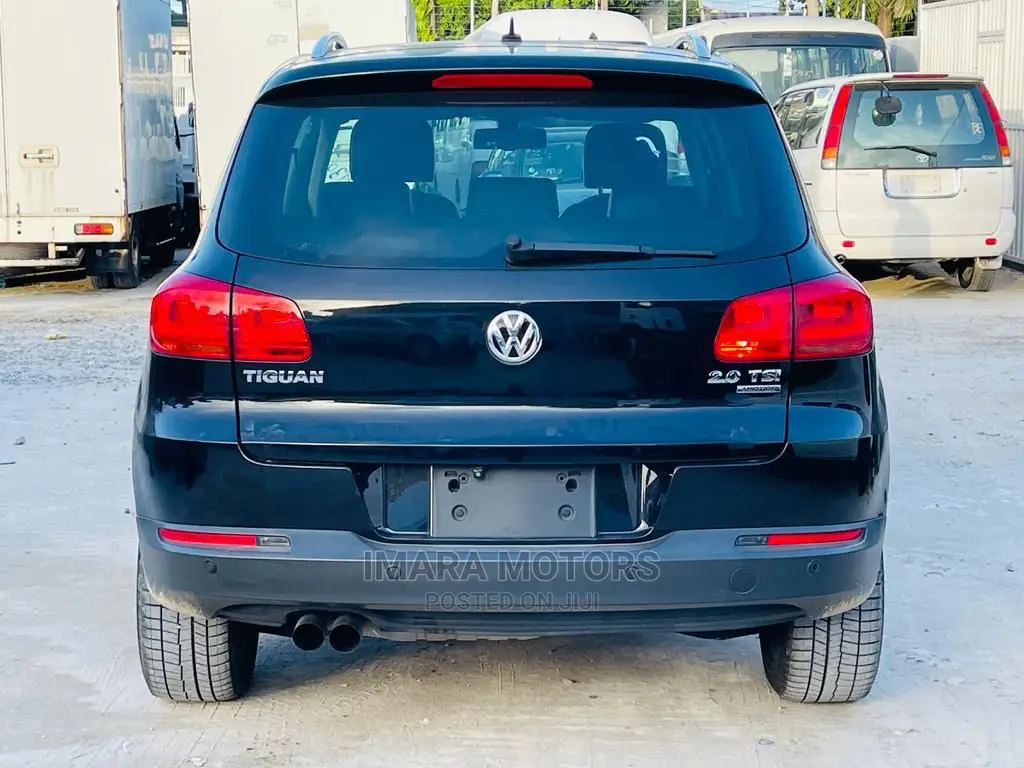 Volkswagen Tiguan 2012 Black
