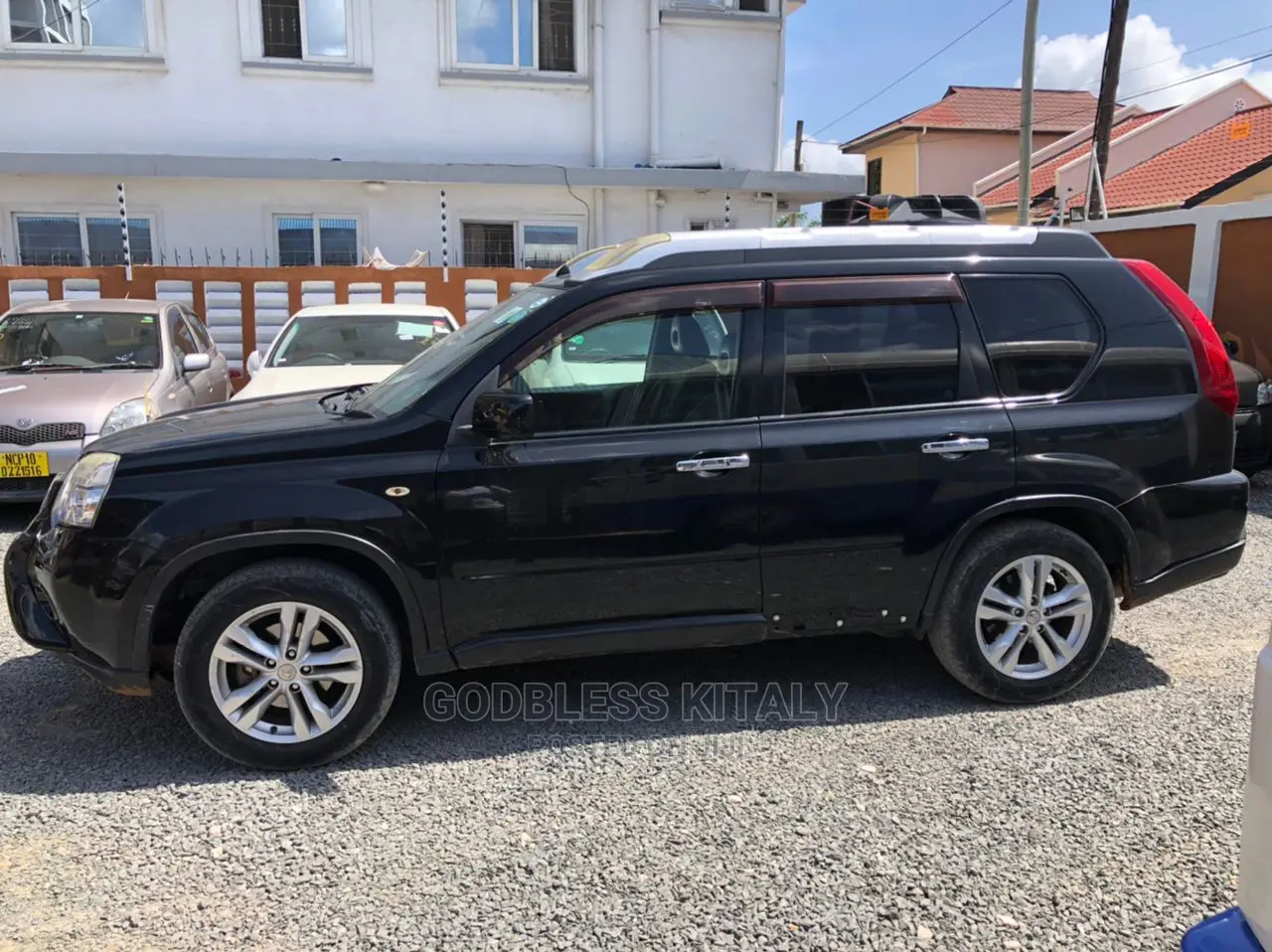 Nissan X-Trail 2011 Black