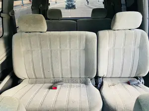 Toyota Noah 2001 Green