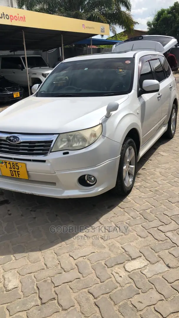 Subaru Forester 2009 White