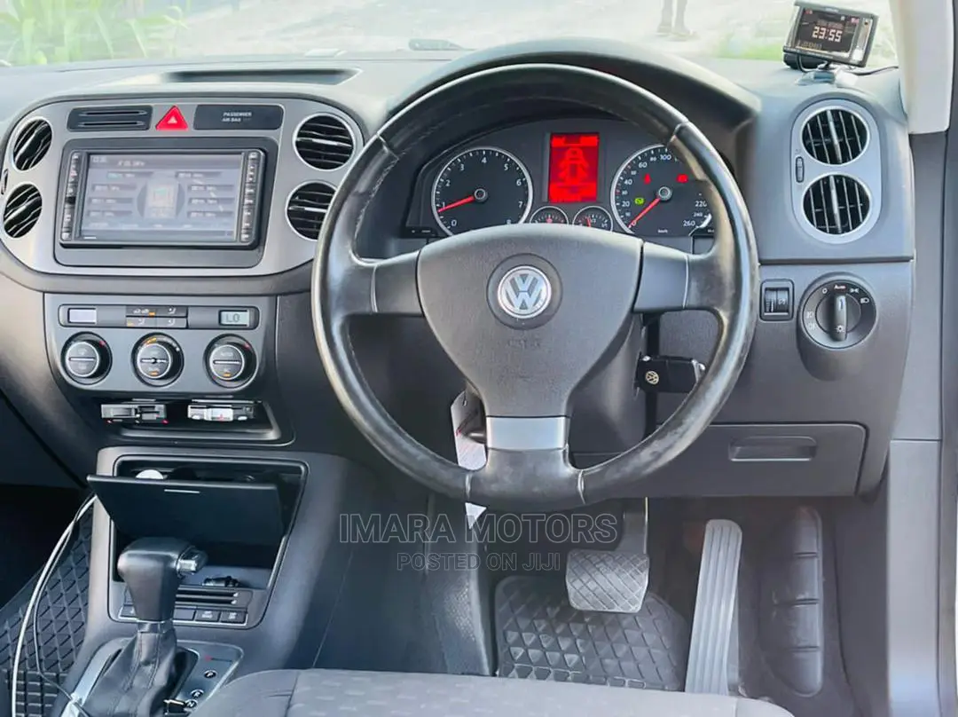Volkswagen Tiguan 2009 White