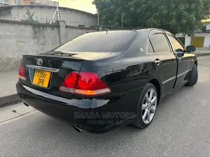 Toyota Crown 2007 Black