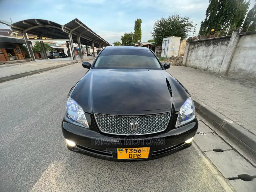 Toyota Crown 2007 Black