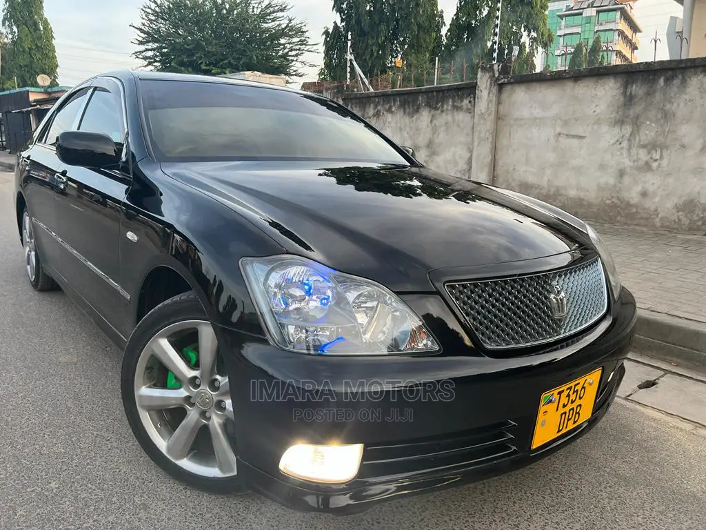 Toyota Crown 2007 Black