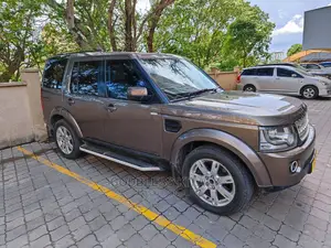 Land Rover Discovery 2005 Gold